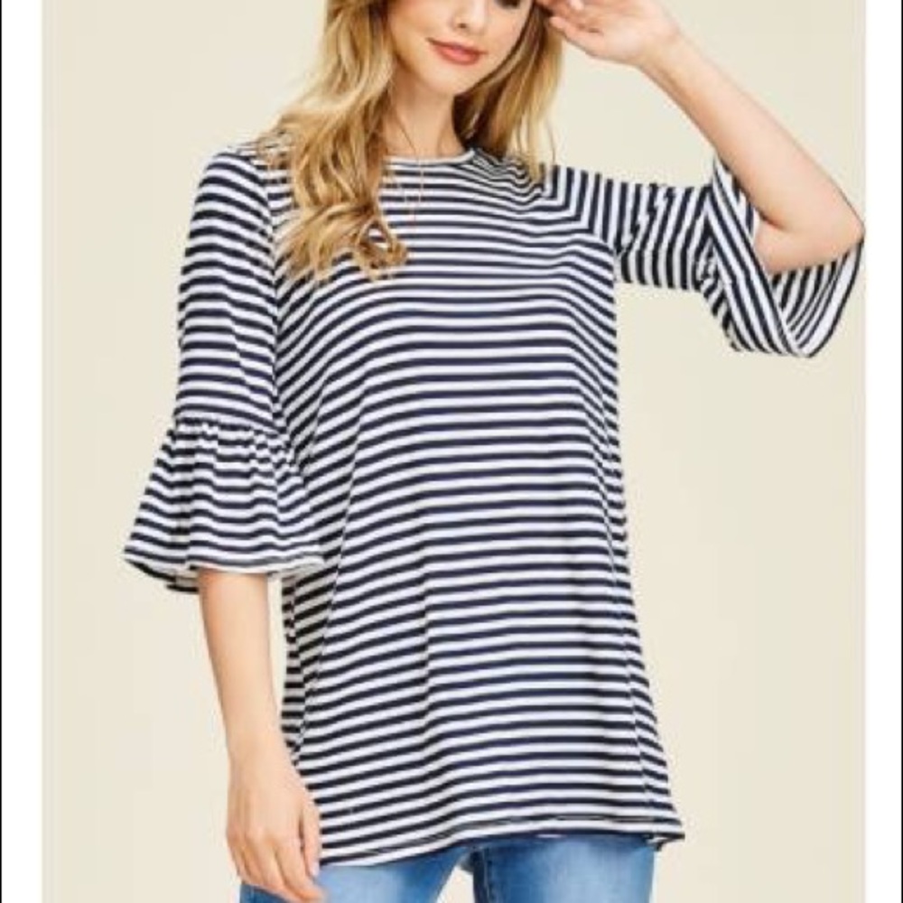 Ruffle sleeve top